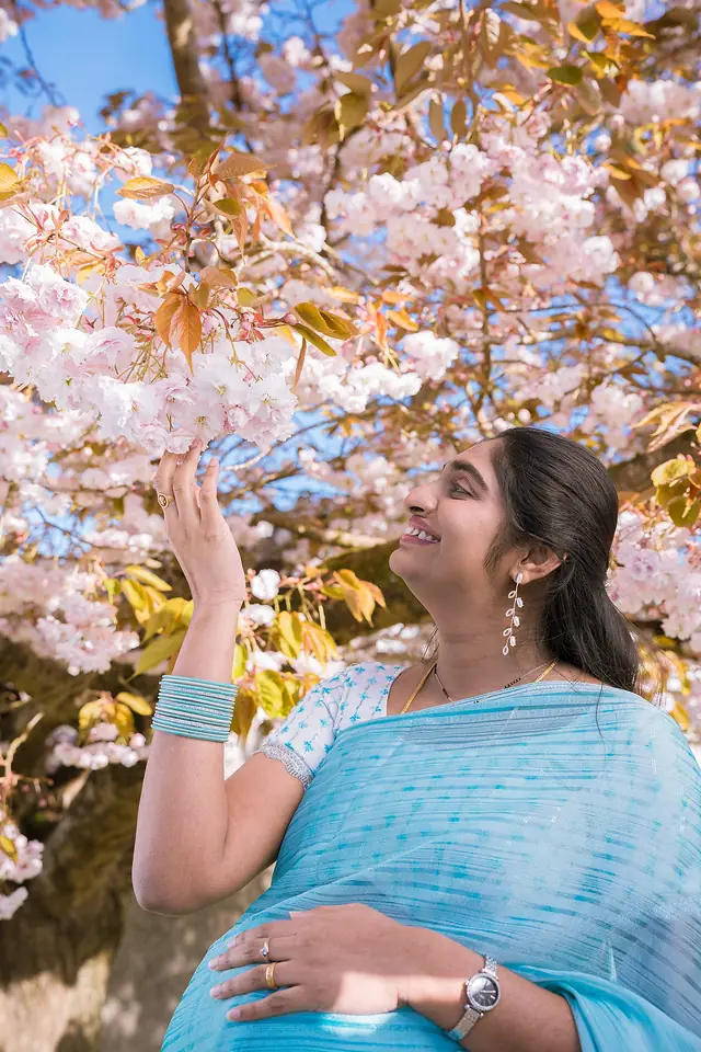 Maternity portrait, natural light