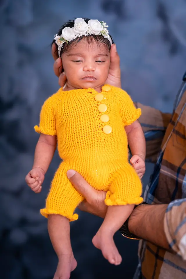 Sleeping newborn portrait