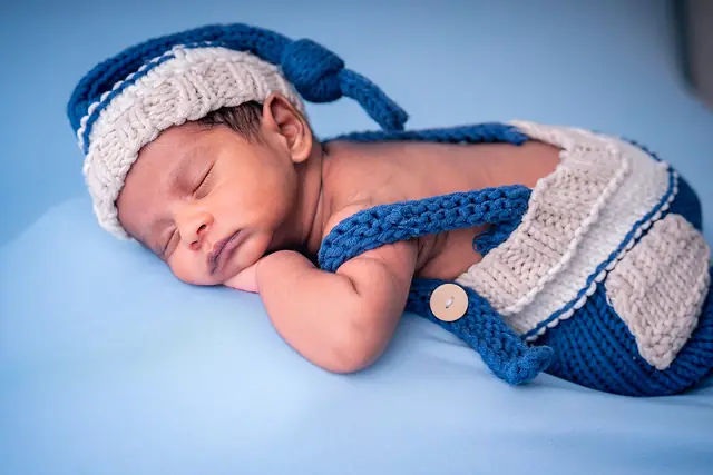 Sleeping newborn portrait